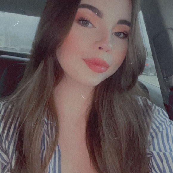 Meet your Posher, Kalina - Picture 1 of 1